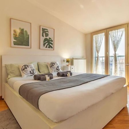 Appartamento Unique & Strategic Flat, 50M From M4 Station Milano Esterno foto